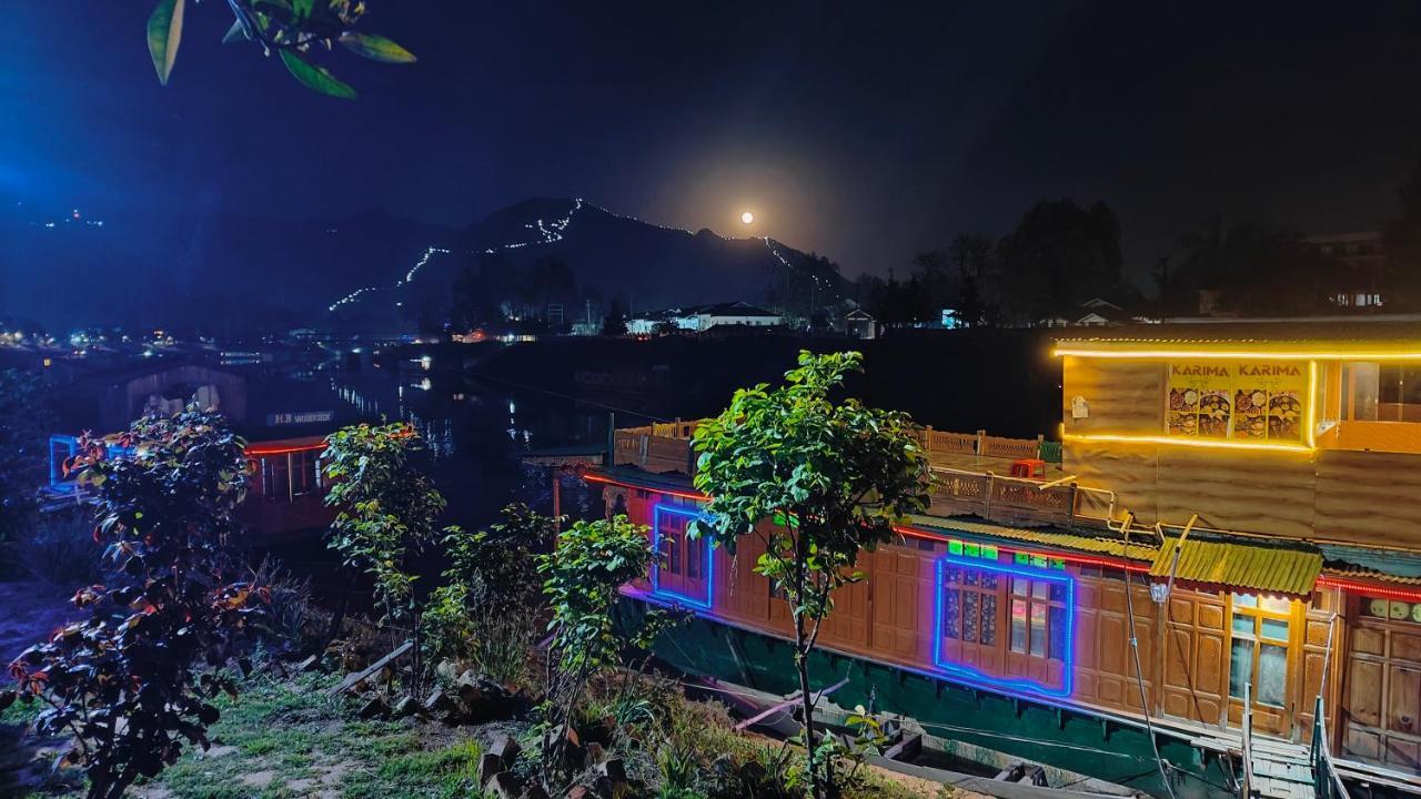 Houseboat Karima Palace Srinagar  Ngoại thất bức ảnh