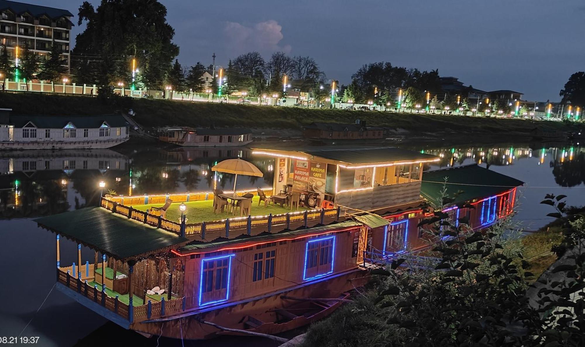 Houseboat Karima Palace Srinagar  Ngoại thất bức ảnh